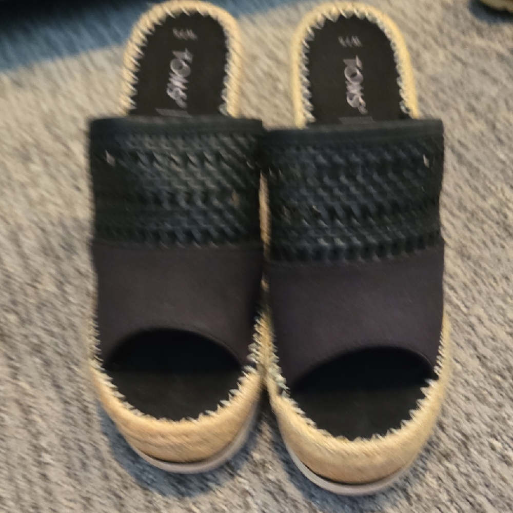 TOMS Black and Tan Woven Mules Worn 1x